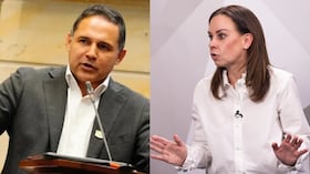 El presidente del Senado, Honorio Henríquez Pinedo, solicitó a la fiscal general, Luz Adriana Camargo, investigar las declaraciones de María Claudia Tarazona sobre el asesinato de Miguel Uribe Turbay.