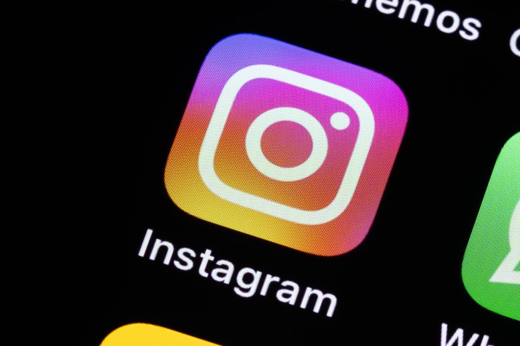 Instagram añade nuevas opciones de texto para expresarse en reels, historias y fotos.