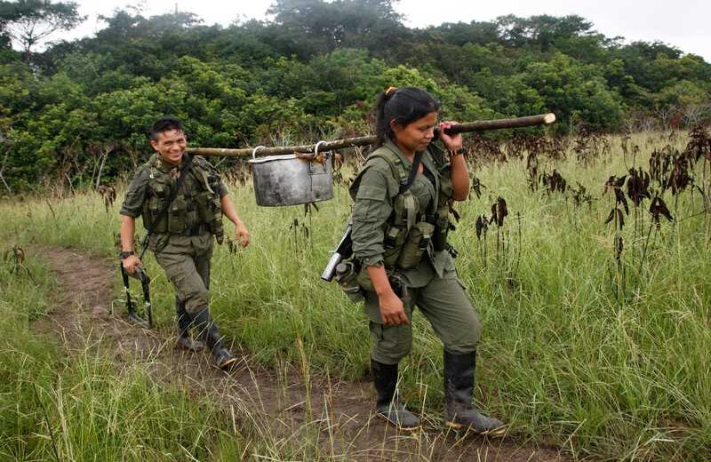 A veces toca llevar comida fuera del campamento, y el método de hacerlo está inventado hace siglos.