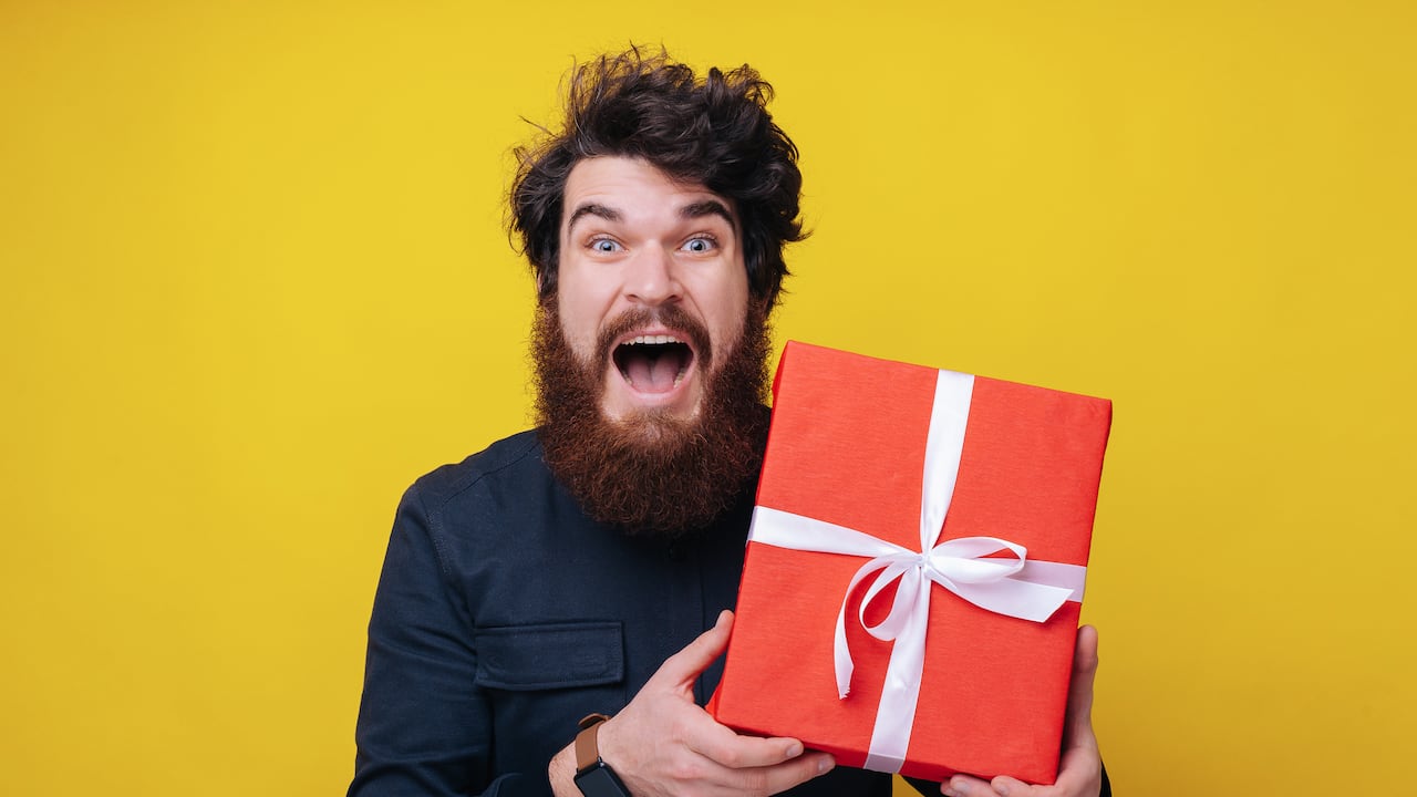 Variedad de regalos para hombre en amor y amistad.