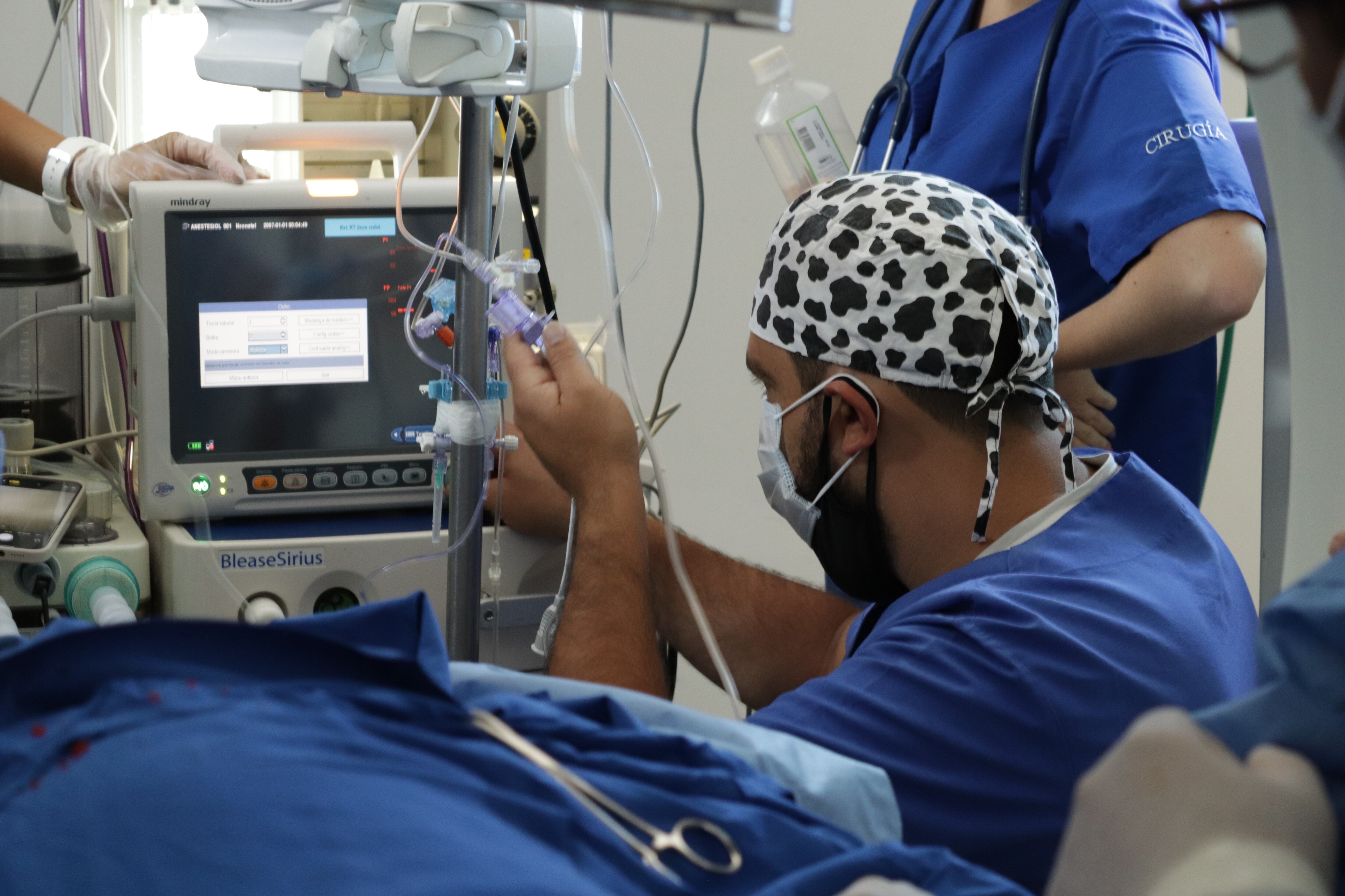 El procedimiento se realizó en la Universidad CES de Medellín.