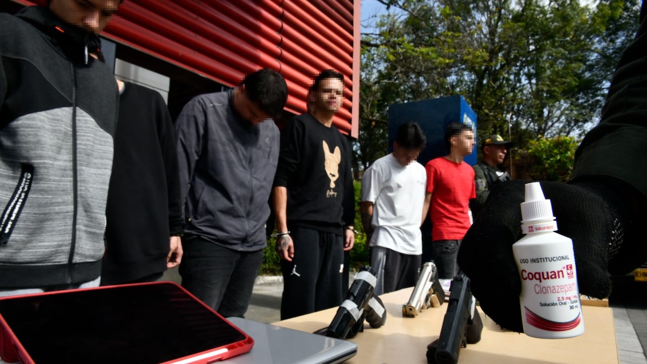 Supuestos integrantes de la banda dedicada a robar extranjeros en Medellín.
