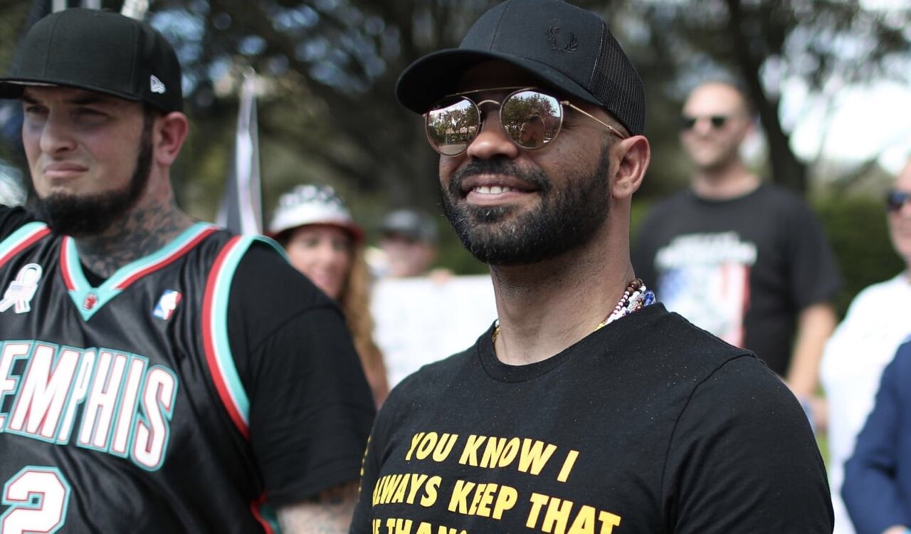 Enrique Tarrio no estaba presente en Washington en el asalto, pero se le considera sospechoso de liderar desde lejos a sus seguidores