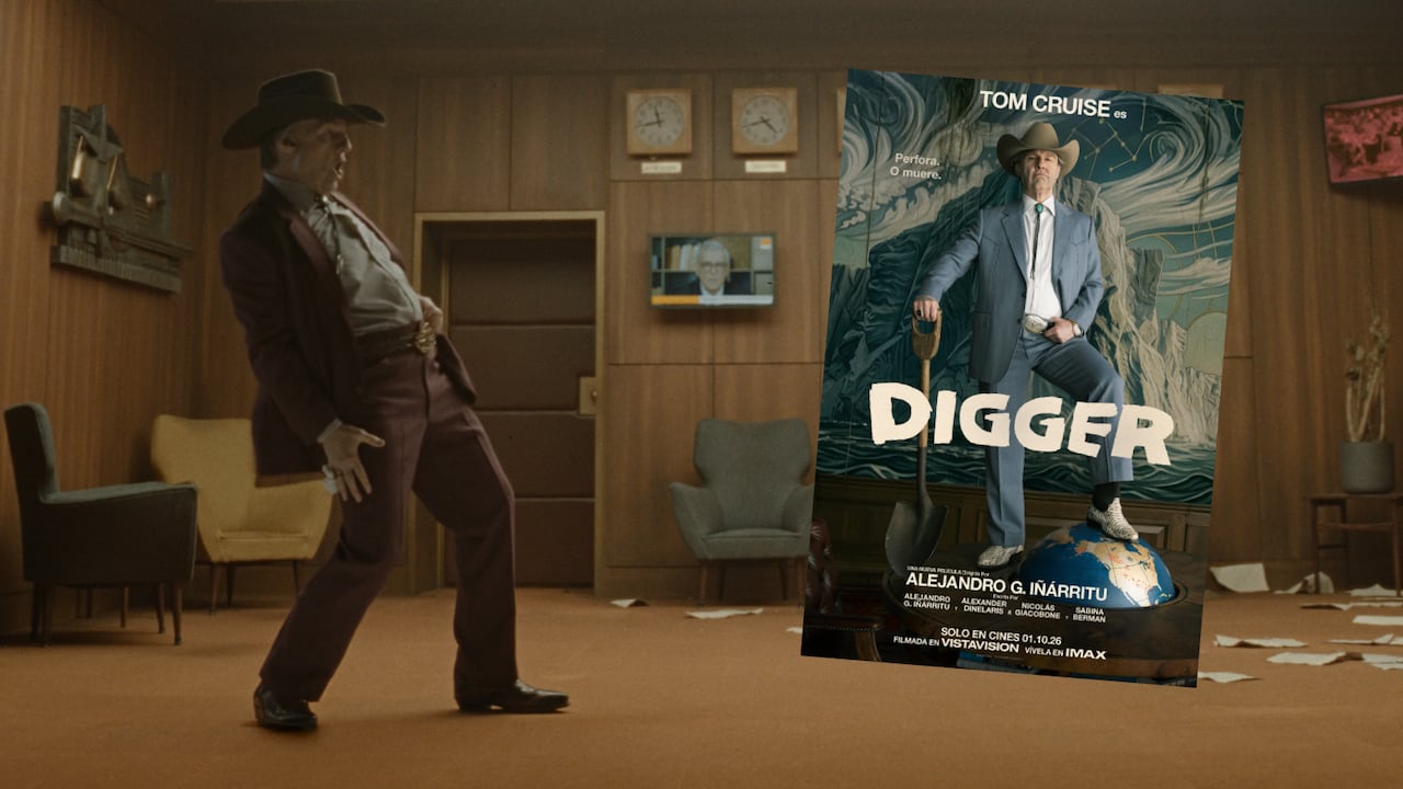 En 'Digger', el hombre más poderoso del mundo se embarca en una frenética misión para demostrar que es el salvador de la humanidad antes de que el desastre que ha desatado lo destruya todo.