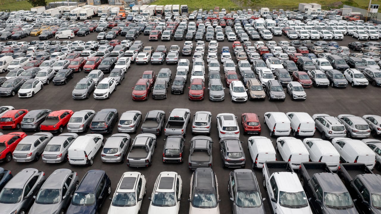 La compra y venta de carros usados en Colombia sigue creciendo.