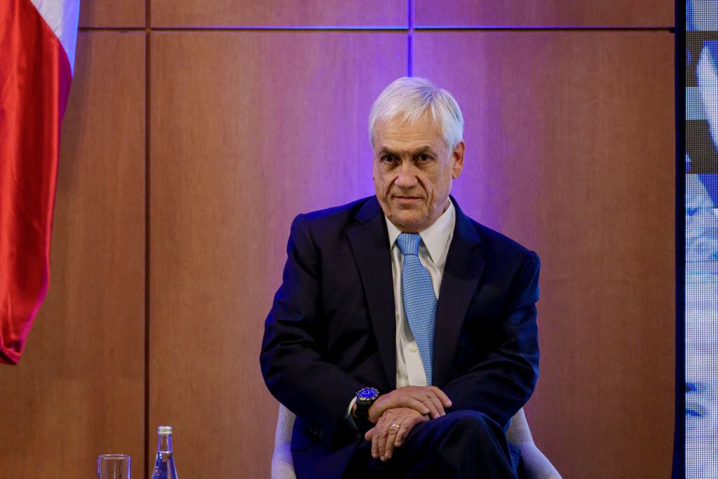 SANTIAGO, CHILE - MARCH 17: Sebastián Piñera former President of Chile observes during the first meeting of the Grupo Libertad y Democracia on March 17, 2023 in Santiago, Chile. Former heads of state from Argentina, Bolivia, Colombia, Chile, Mexico and Spain gather to share experiences, knowledge and proposals to promote freedom and to defend democracy in Latin America. ((Photo by Sebastián Vivallo Oñate/Agencia Makro/Getty Images)