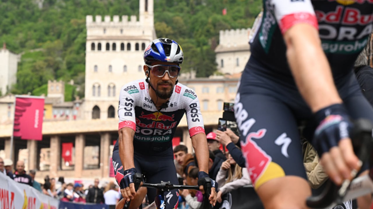 Daniel Felipe Martínez se suma a la lista de colombianos para la Vuelta a España 2025