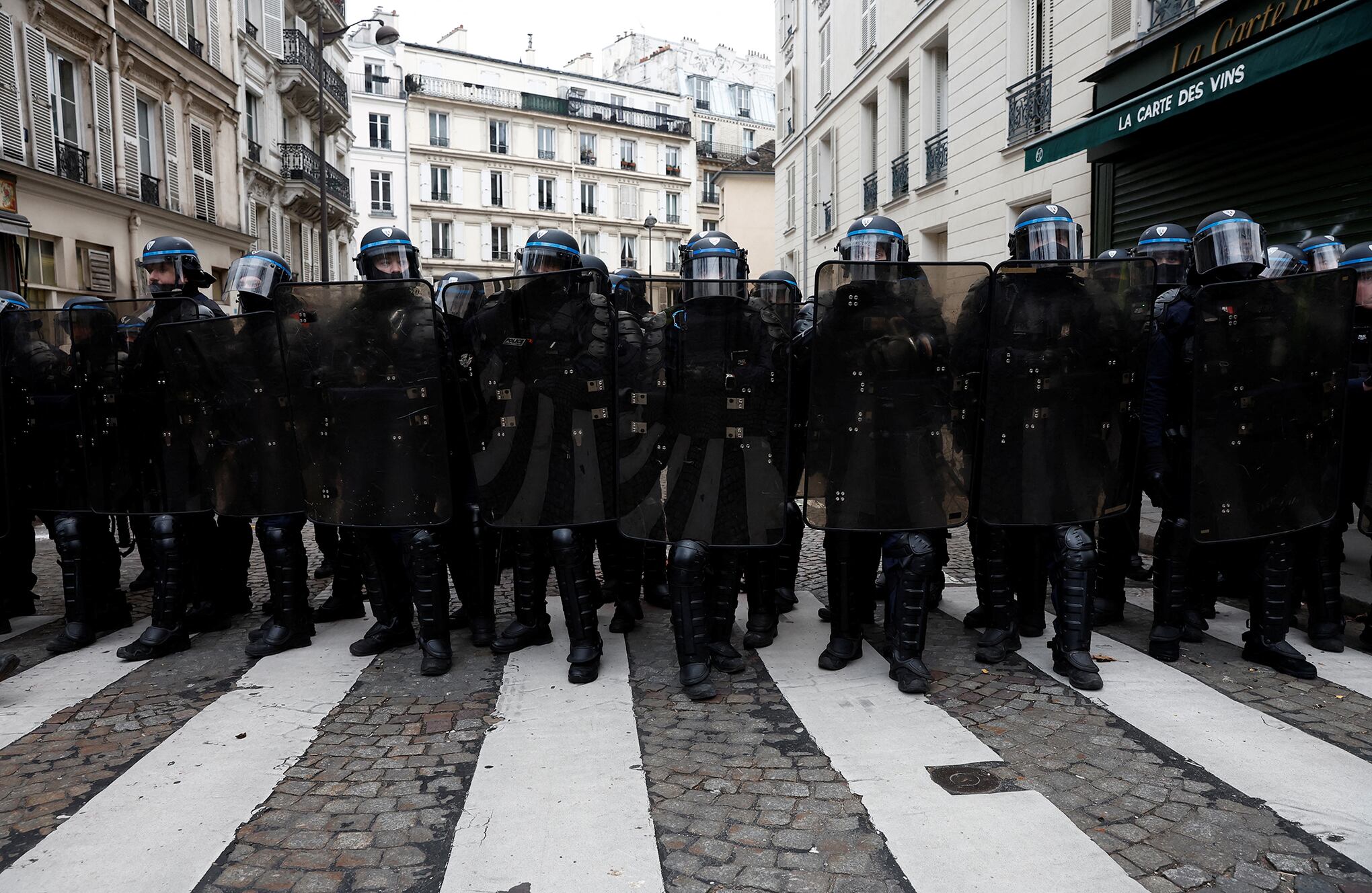 Más de un millón se manifiestan contra la reforma de las pensiones en Francia
