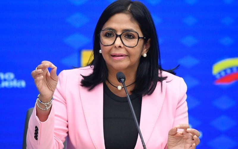 La vicepresidenta Delcy Rodríguez calificó la llegada de los buques estadounidenses como una “agresión psicológica”.