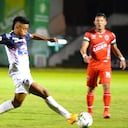 El ministro de Deporte se pronunció sobre el mal estado de la cancha del estadio de Tunja.