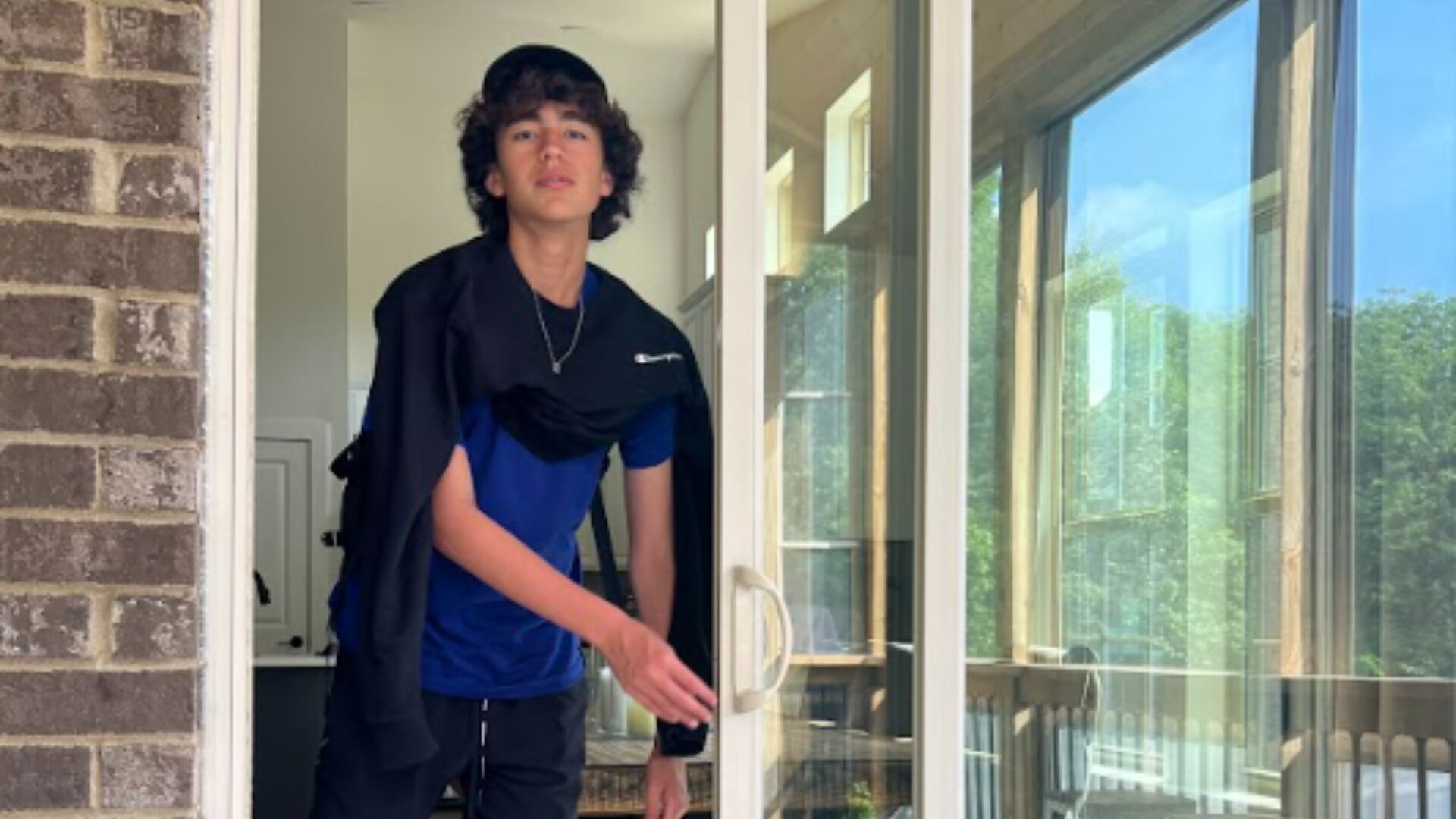 Matías Uribe, menor colombiano internado en una unidad de cuidados intensivos en Estados Unidos.