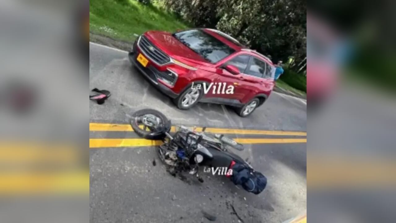 Todo quedó grabado en un impresionante video de una cámara de seguridad.