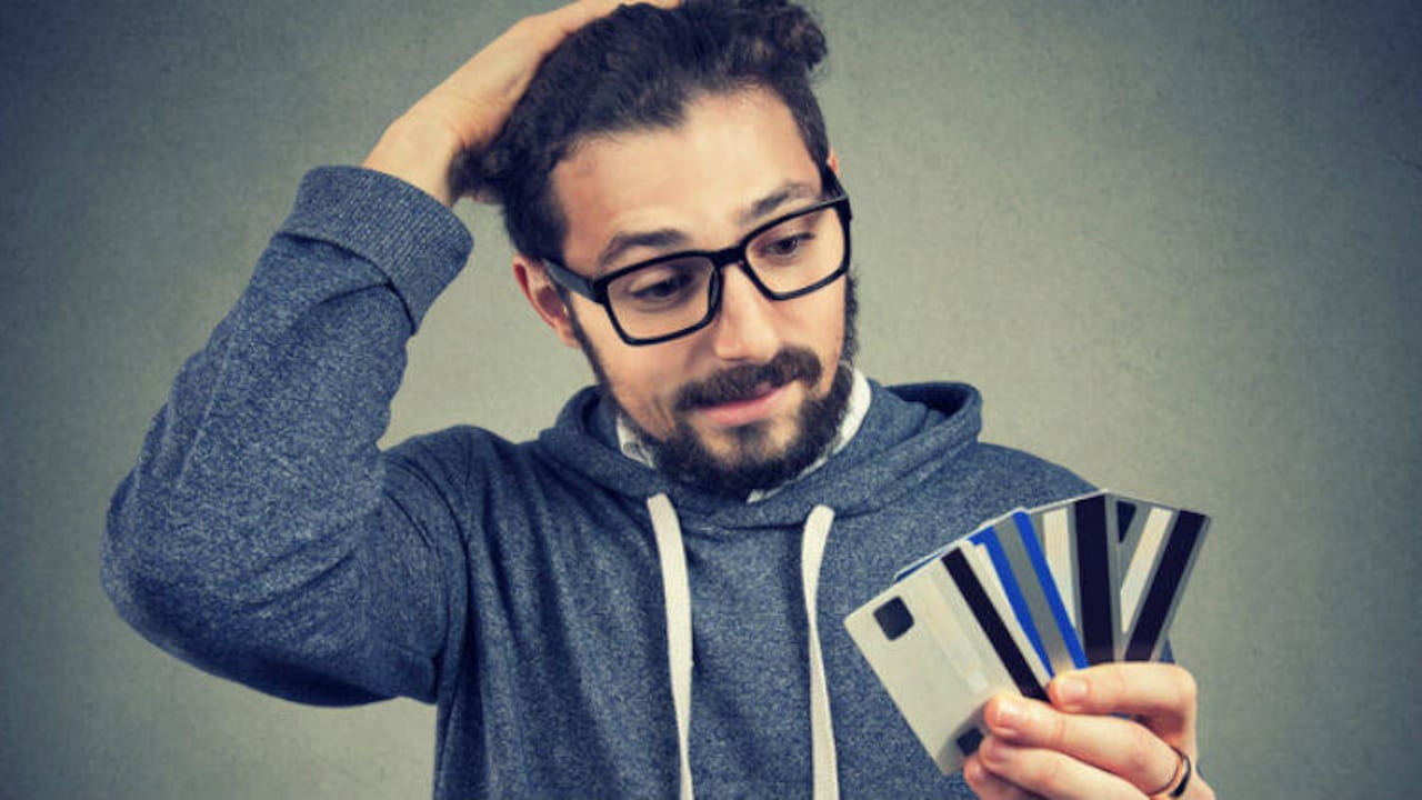 Compras con tarjeta de crédito desatan en el cerebro una reacción como la de la cocaína.