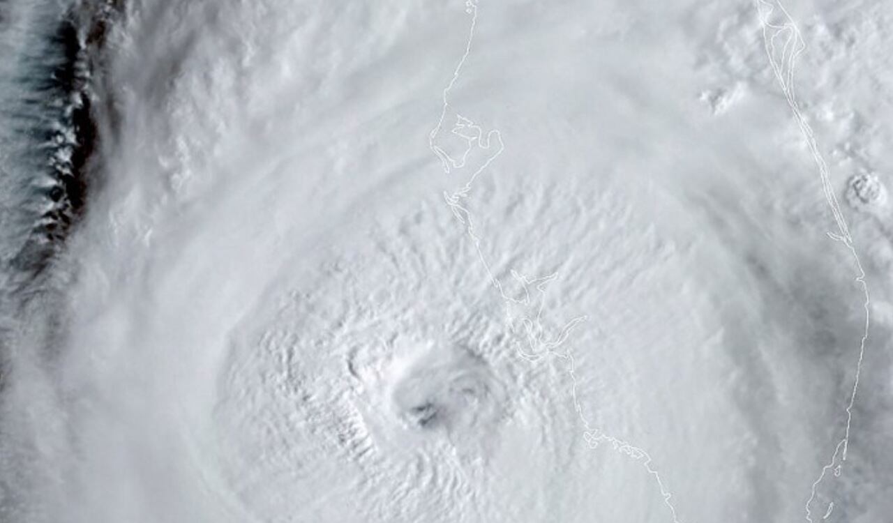 Huracán Ian está cerca de convertirse en uno de categoría 5