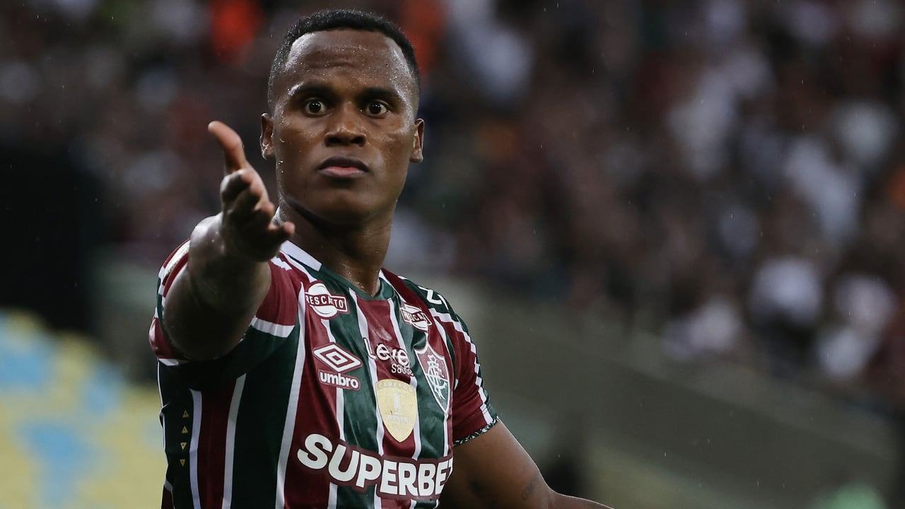 Jhon Arias despertó el interés de dos clubes de Premier League. Dicha liga es el deseo del jugador para salir de Fluminense.