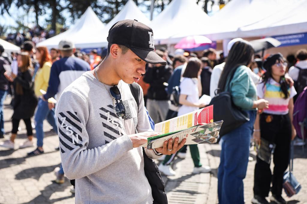 Dentro de ‘Bogotá Trabaja’ hay programas como: Empleo Incluyente; la Agencia Distrital de Empleo; Pago por Resultados; y Todos a la U.