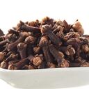 El clavo de olor puede sembrarse en la casa.