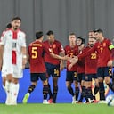 Jugadores de España celebrando frente a Georgia.