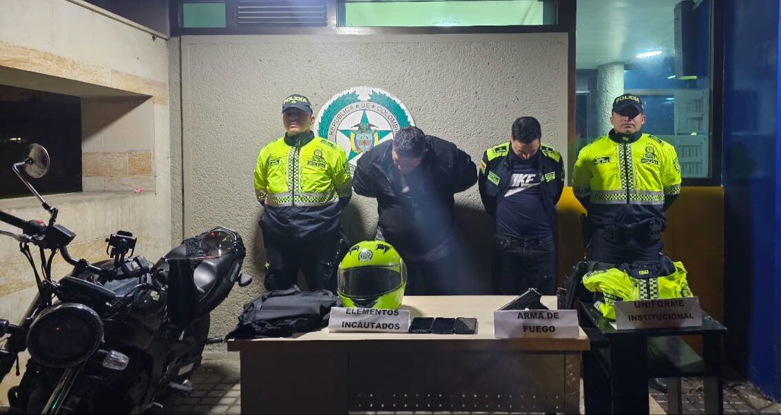 Los capturados tenían montado un puesto de control para exigir dinero a los infractores.