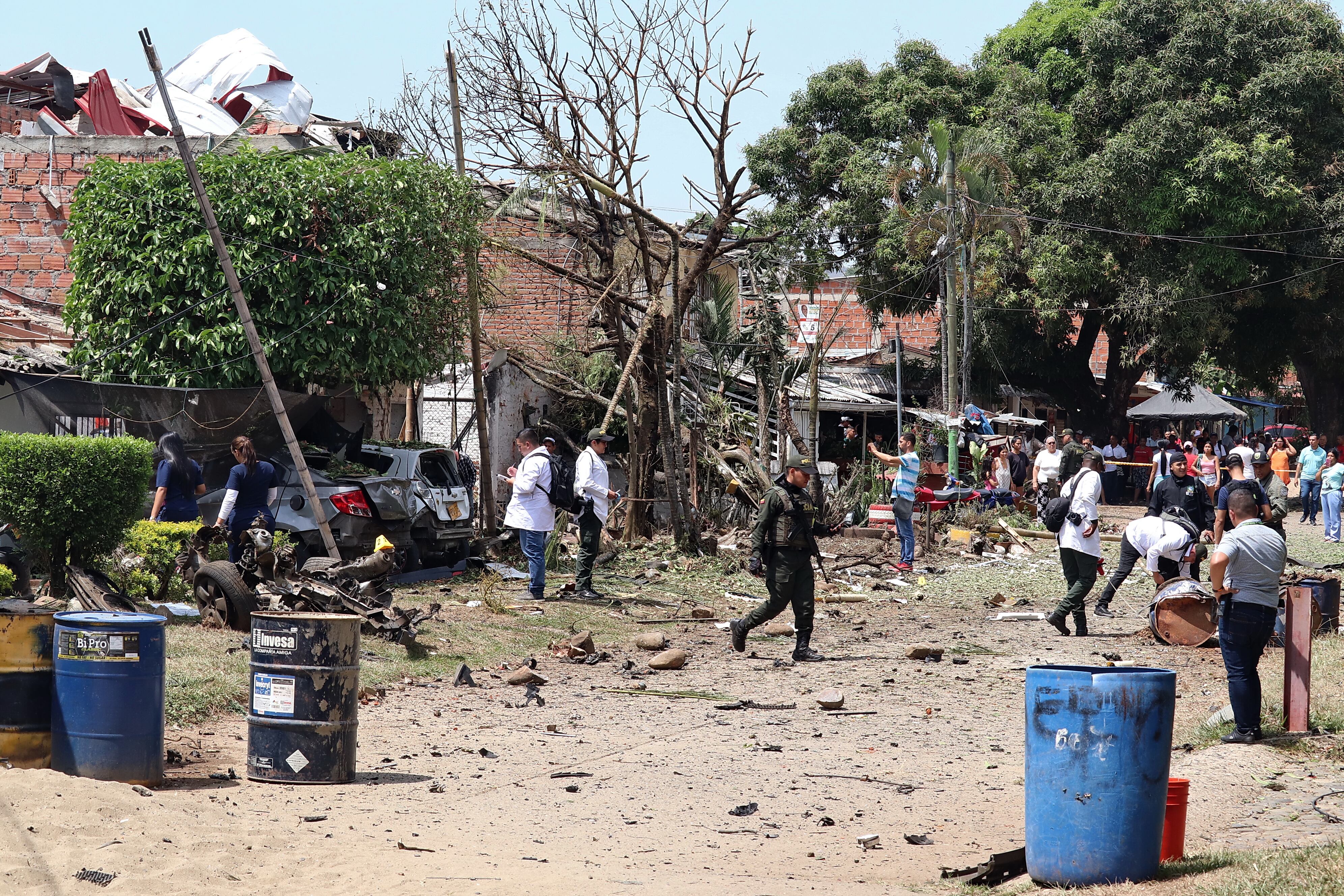 Atentado terrorista con carrobomba en Potrerito corregimiento de Jamundí Valle del Cauca