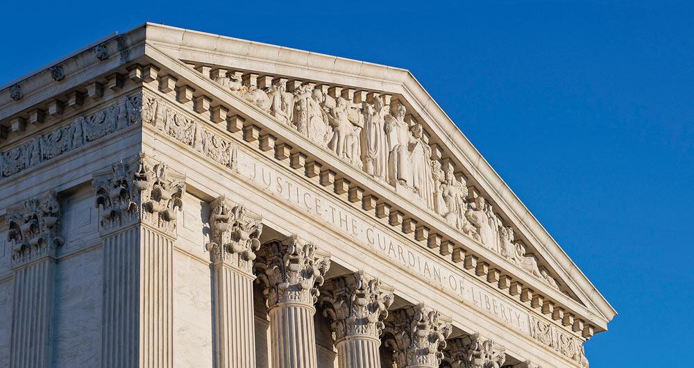 El Comité Judicial del Senado votaría por la nueva magistrada el 19 de octubre para que luego los republicanos en el Senado consigan la votación definitiva a finales del mes. Apenas unos días antes del pulso electoral entre Biden y Trump.