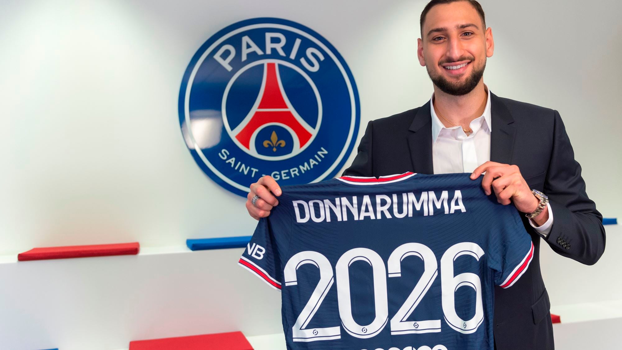 Gianluigi Donnarumma, arquero italiano, llegó en 2021 a París.