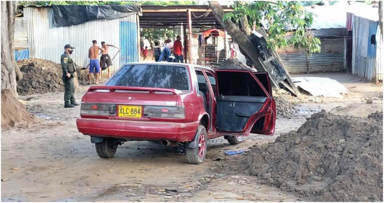 El vehículo en el que plagiaron a familiares de Luis Emilio Tovar Bello