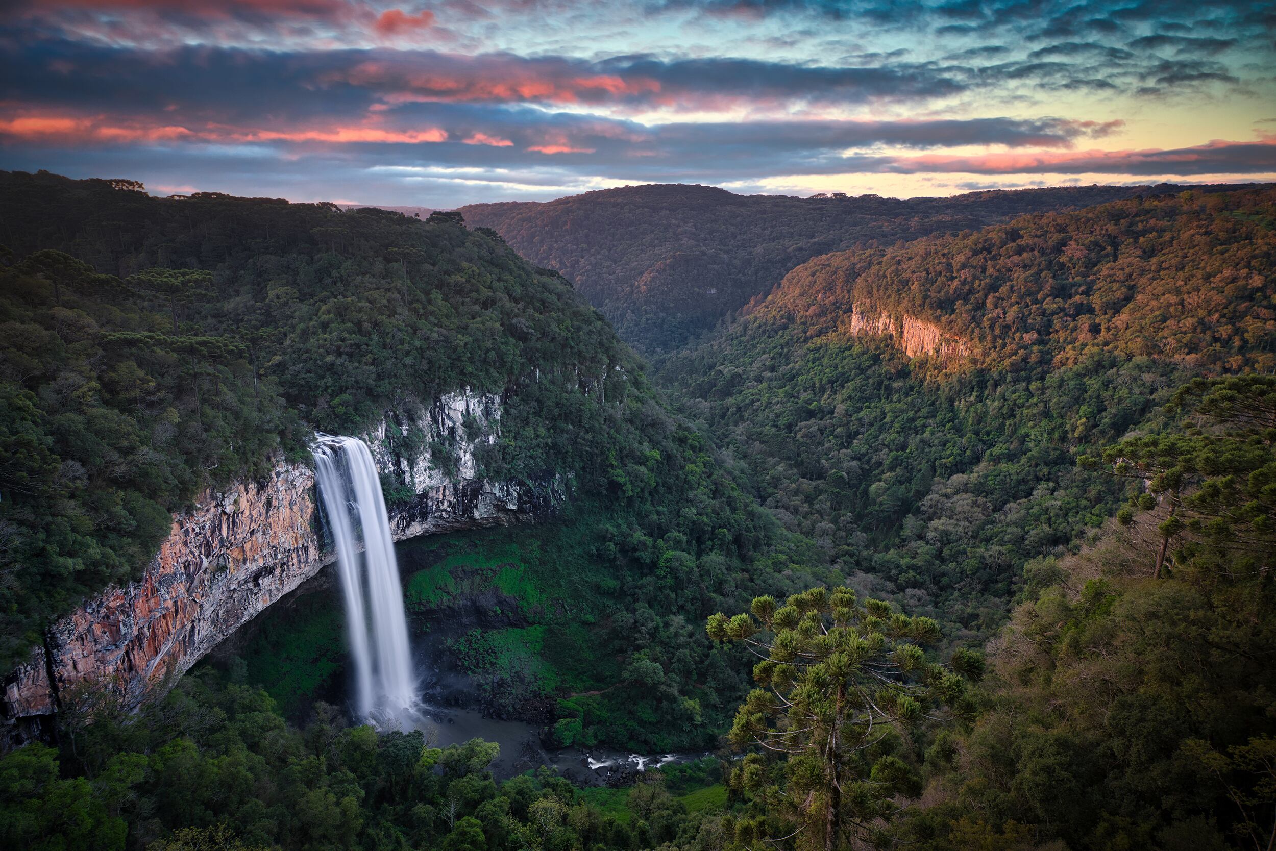 Cataratas Del Caracol