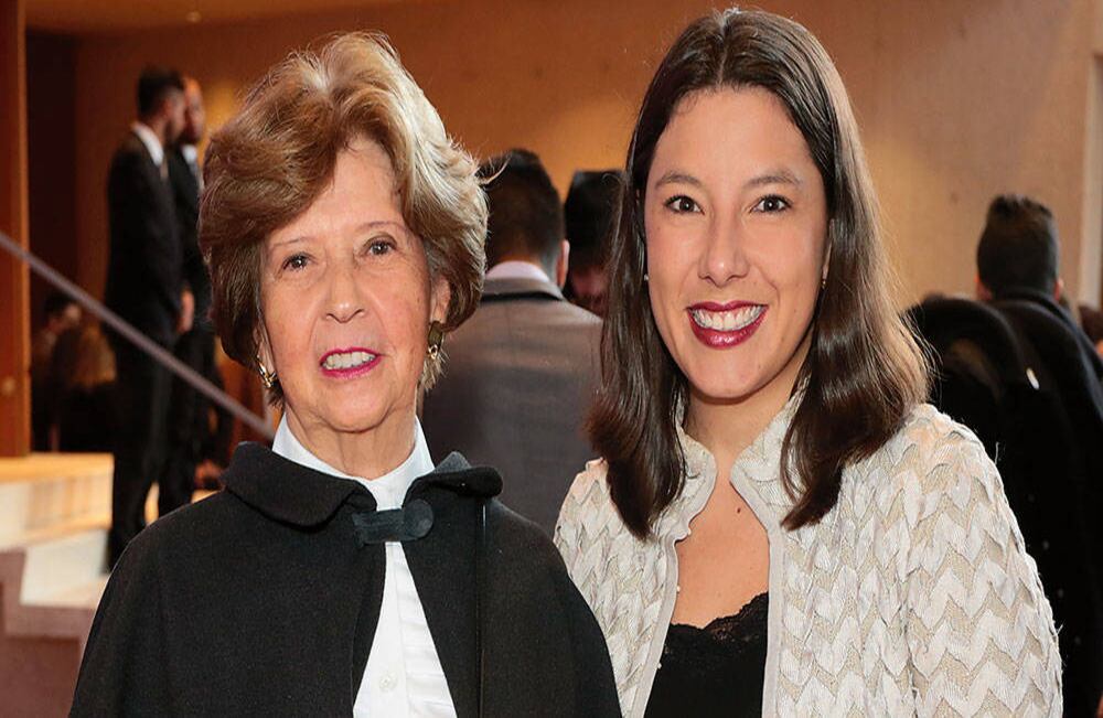 Patricia Llinás y Carolina García.