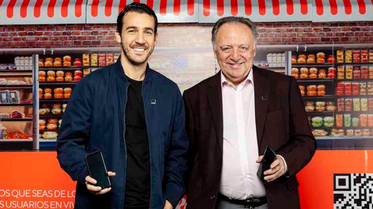 Simón Borrero, CEO de Rappi y Efraín Forero, presidente de Davivienda.