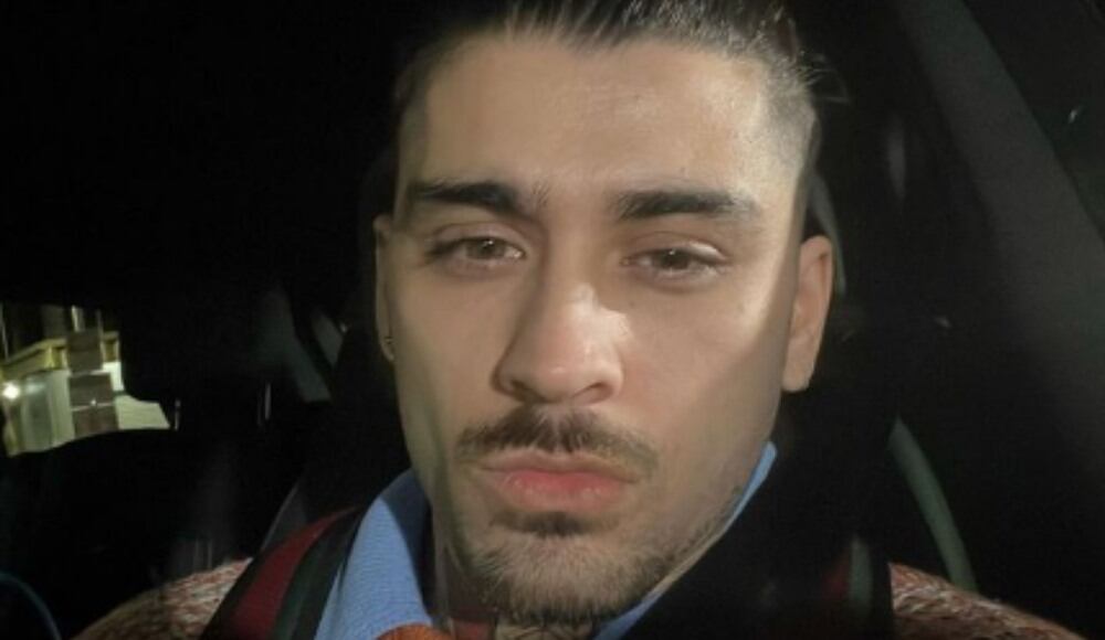 El cantante estaría saliendo con Selena Gómez.