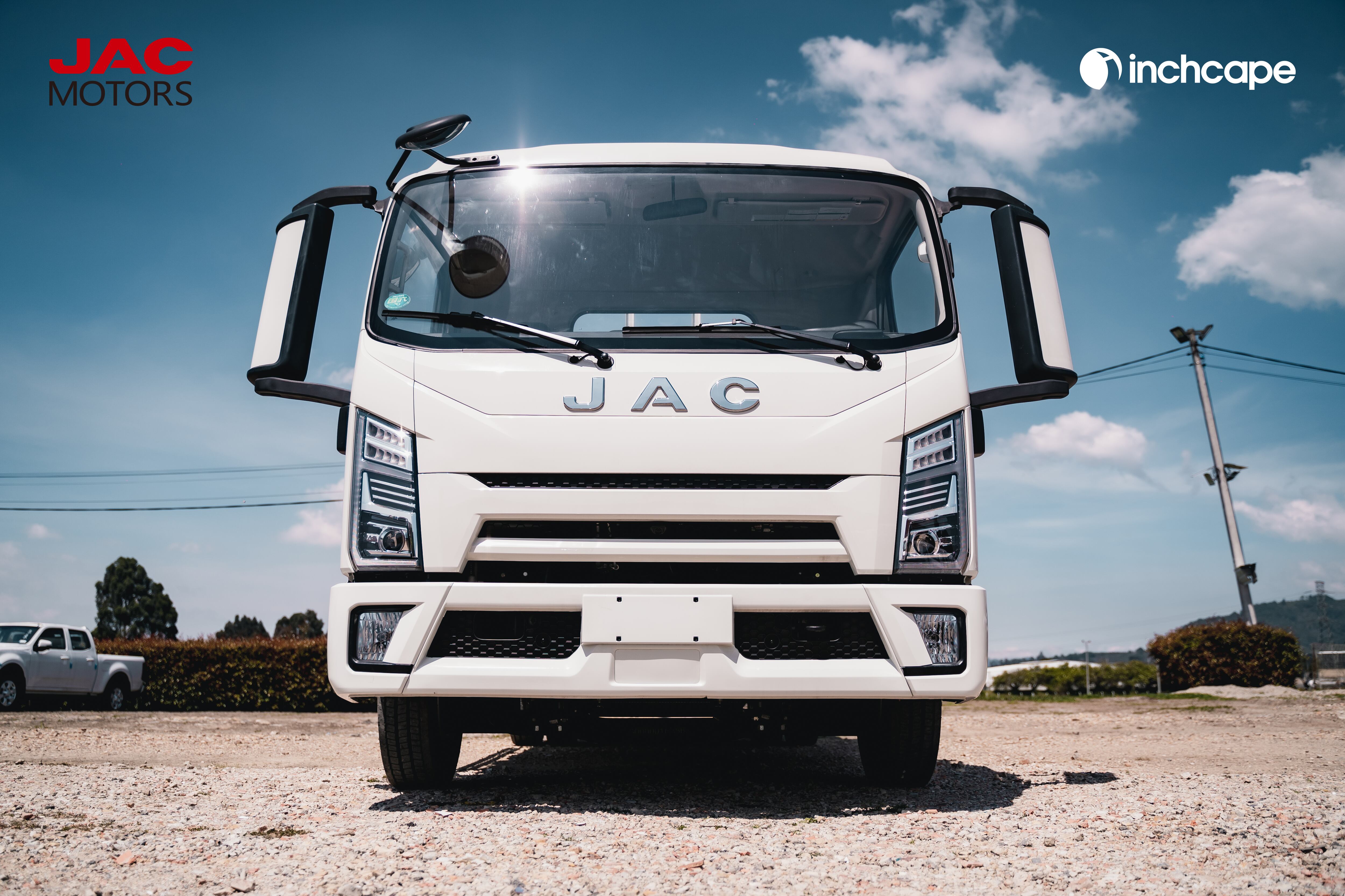 Inchacpe y jac Motor cerraron una alianza para que el grupo represente su línea de vehículos comerciales.