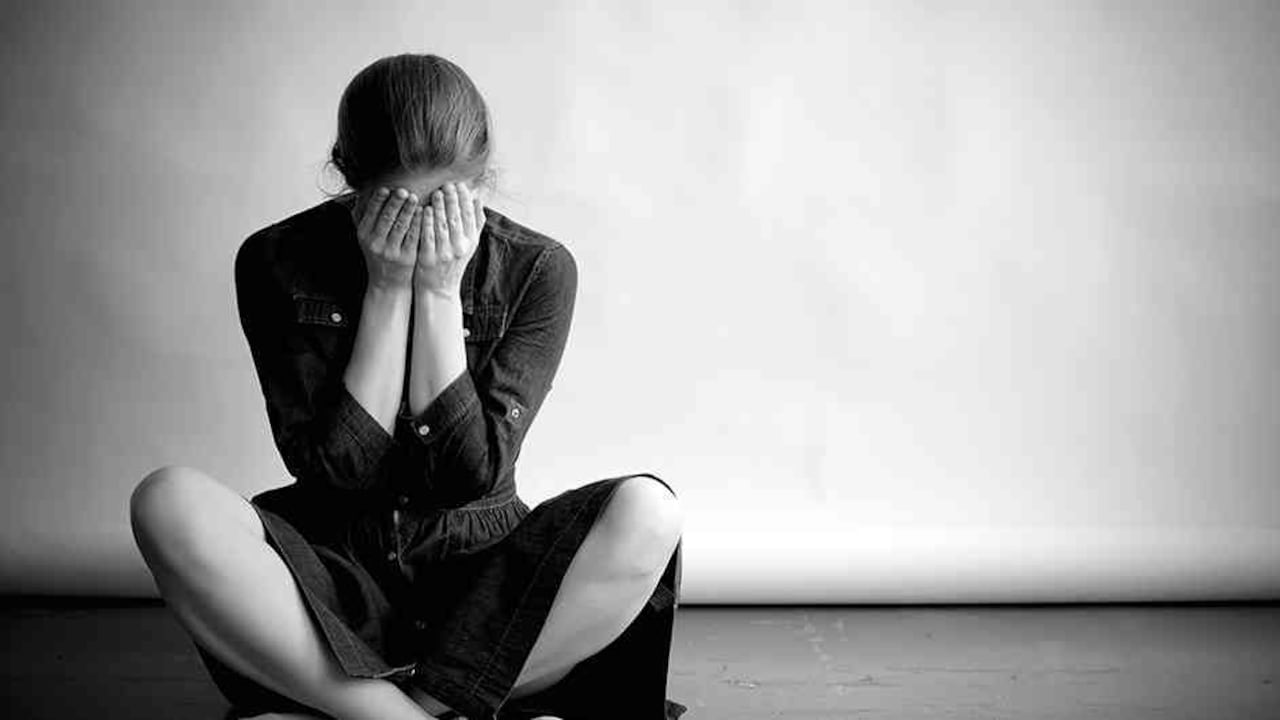 Una recuerda que él le propuso grabar un video, pero que esta se negó.