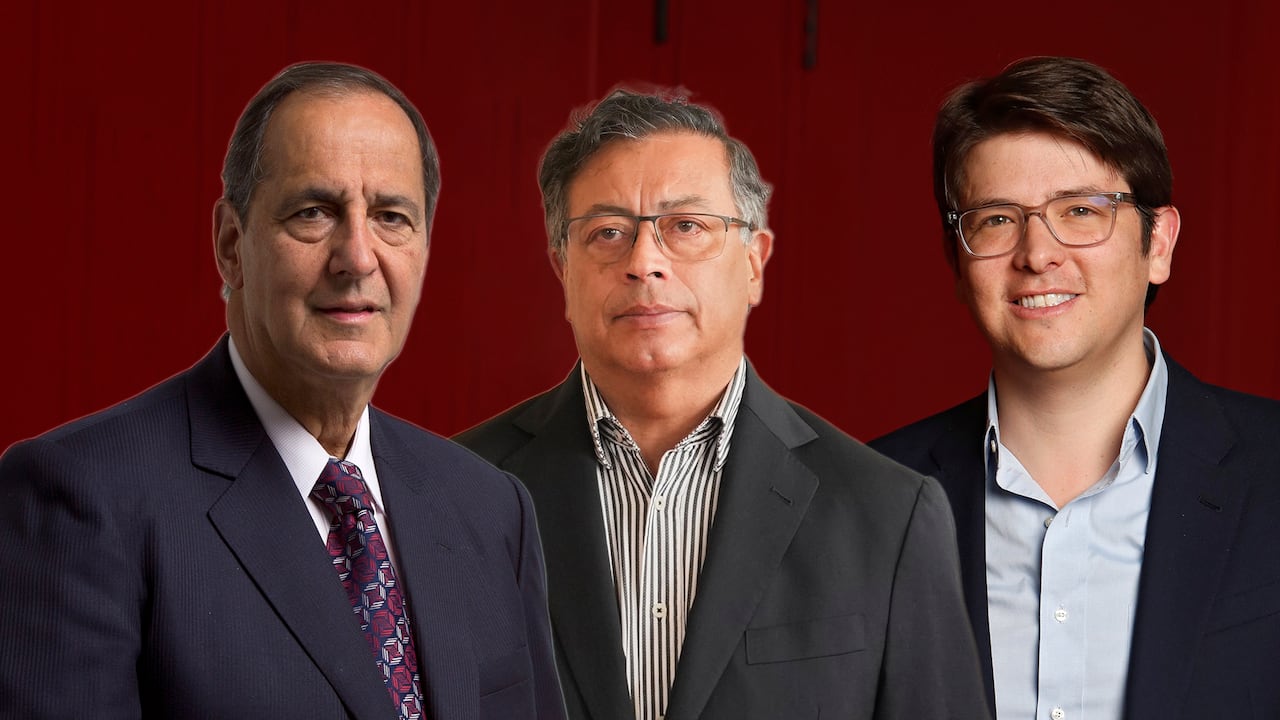 El exministro Juan Camilo Restrepo calificó de "extraño" el trino de Gustavo Petro, tras el atentado contra Miguel Uribe Turbay.