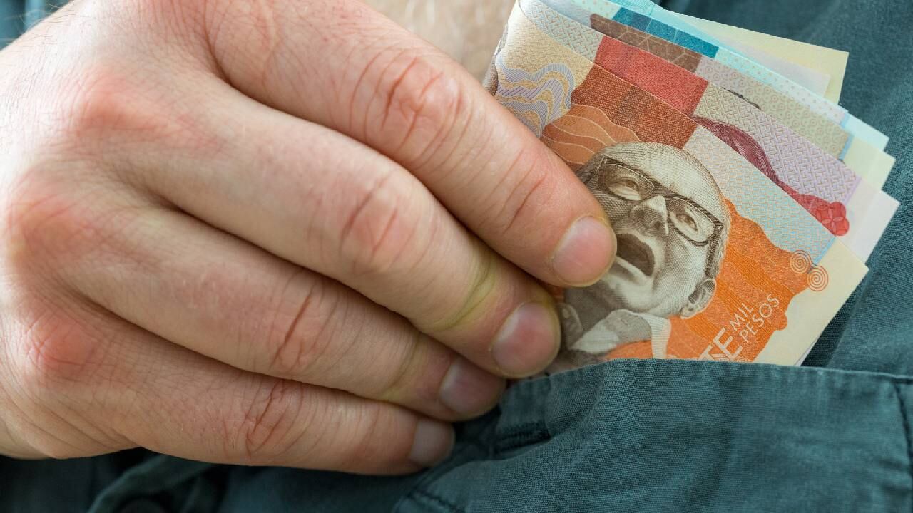 Las centrales obreras advierten que la inflación ya superó el aumento decretado para este año.