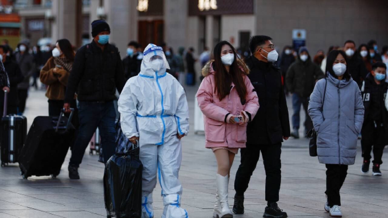 Algunas medidas de protección siguen presentes, mientras el Gobierno alivia restricciones.