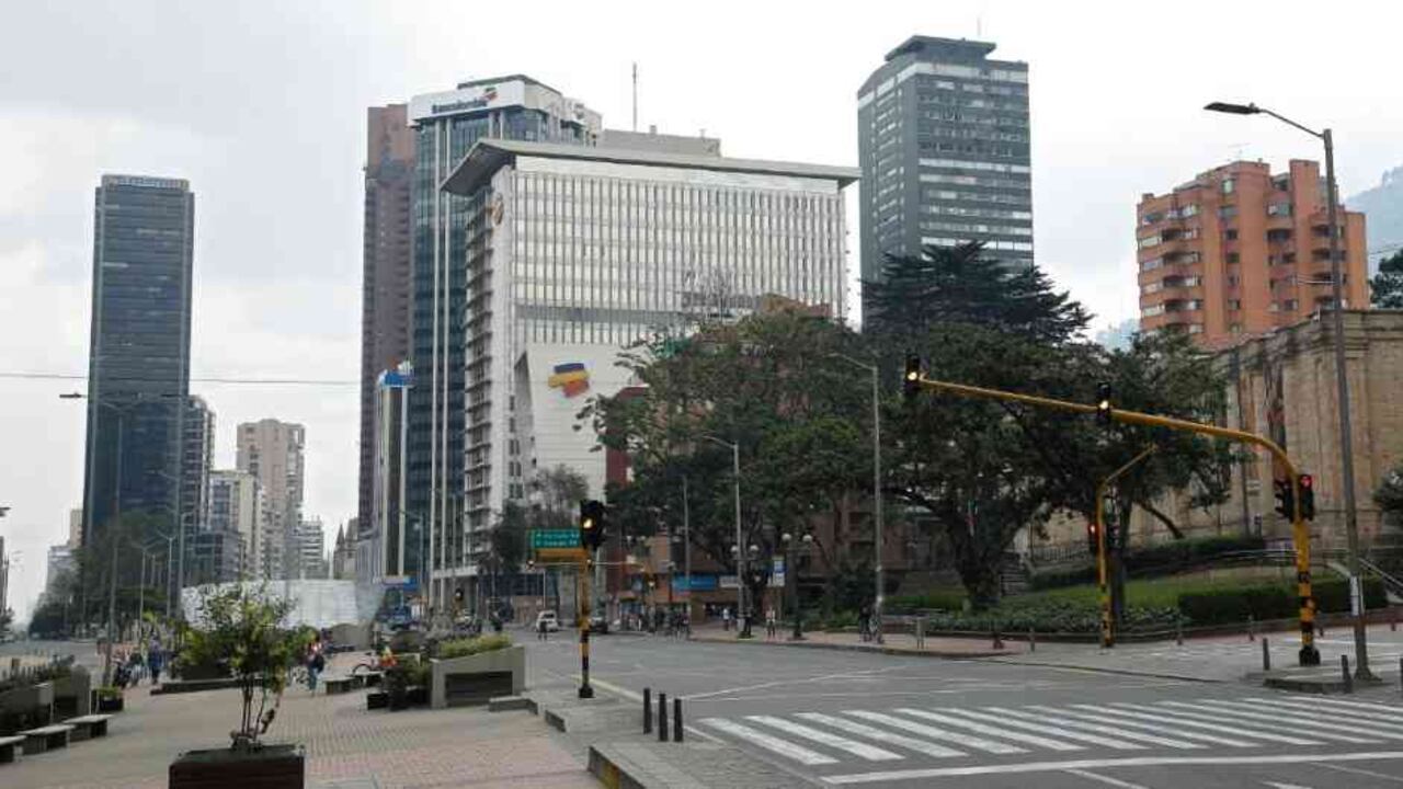 Cada mes de aislamiento tendría un costo para Colombia de hasta 6 puntos del PIB, según Fedesarrollo.