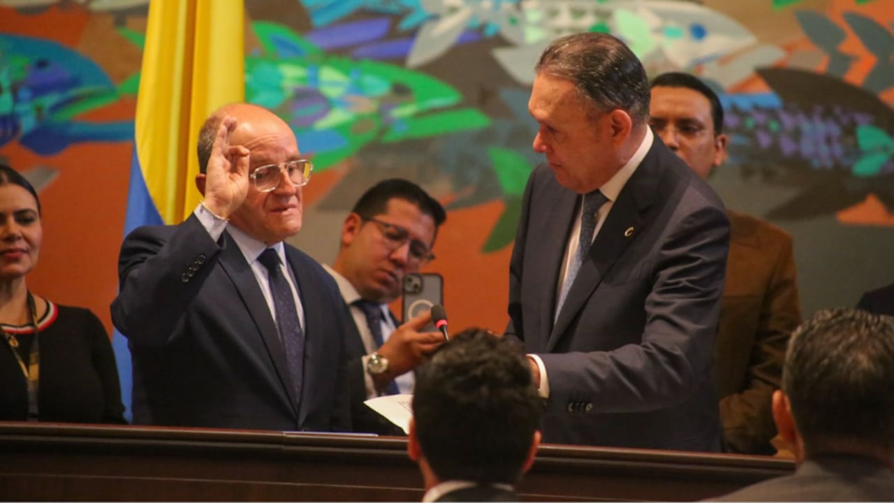 Posesión del nuevo magistrado del Consejo Nacional Electoral, Álvaro Echeverry.