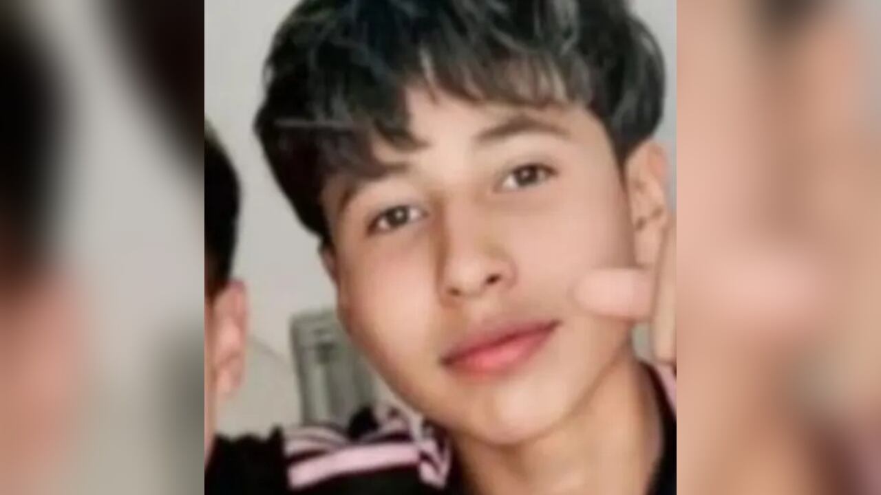 La madre del joven dio aviso a las autoridades después de encontrar el cuerpo.