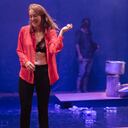 Imagen de la obra de teatro "Pies morenos sobre piedras de sal". Cortesía de Idartes.