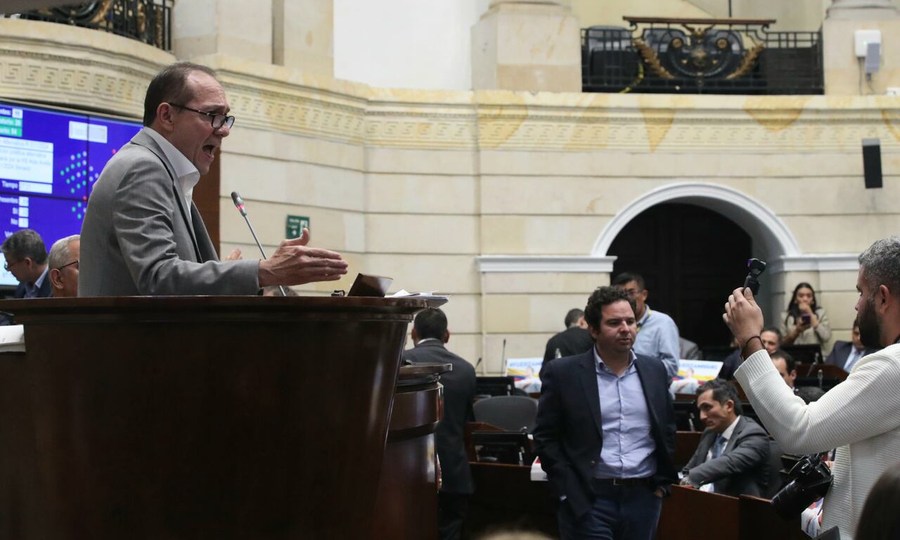 Plenaria Senado, reforma laboral