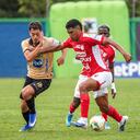 Iván Scarpeta, defensa central de Independiente Santa Fe.