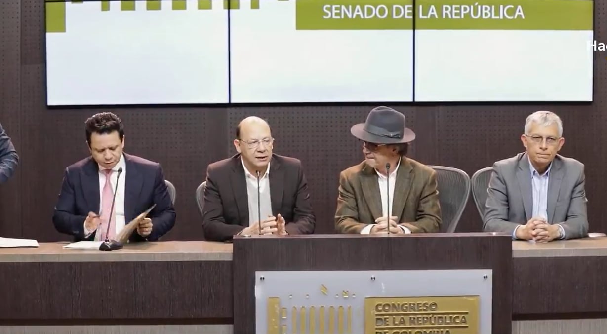 El equipo económico, liderado por el ministro de Hacienda, Germán Ávila, anuncia un nuevo el proyecto de ley que busca que el país ente al Nuevo Banco de Desarrollo (NBD).