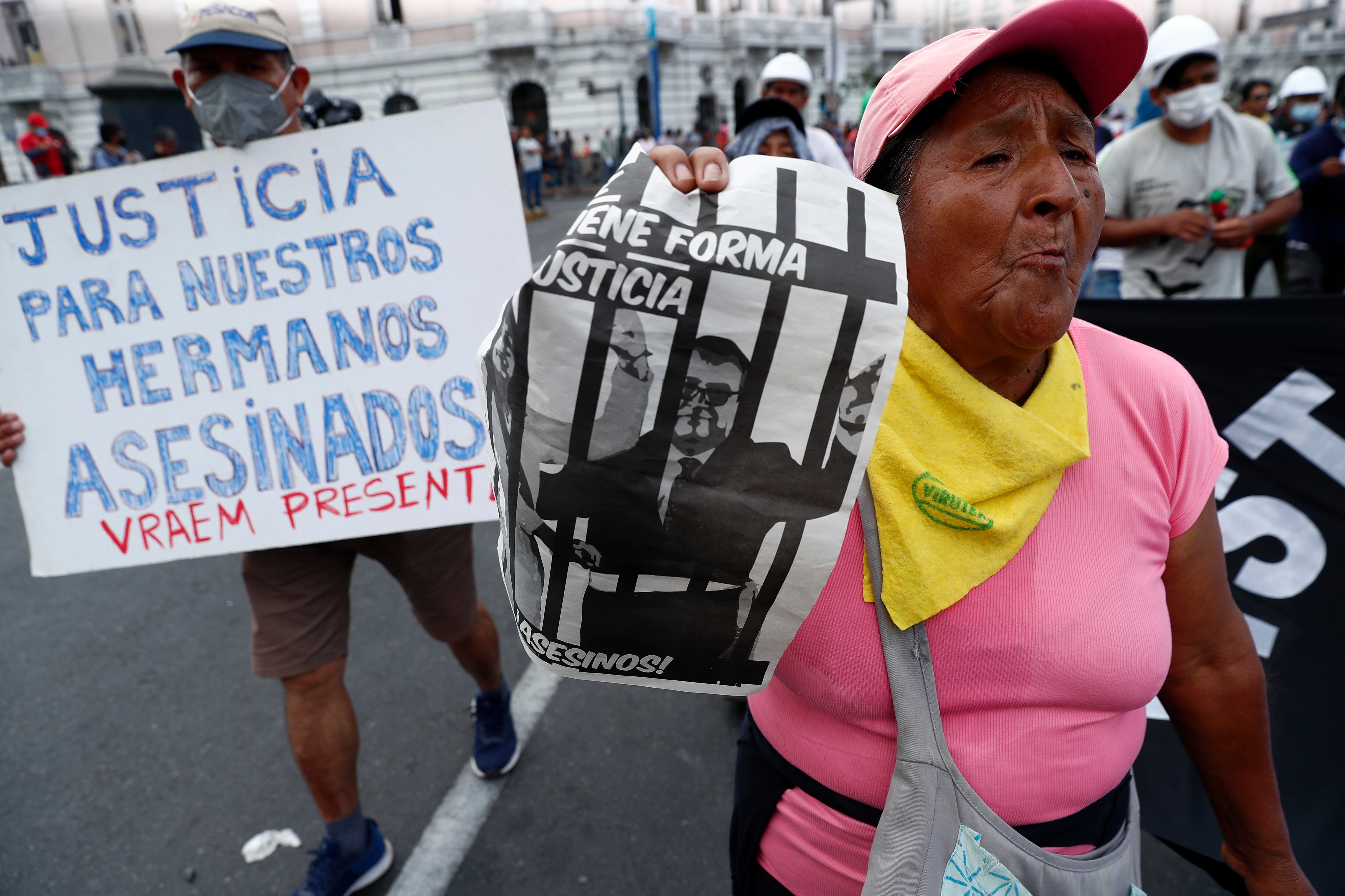 Además de la renuncia de Dina Boluarte, los manifestantes claman por justicia en los más de 50 casos de civiles muertos en el marco de las protestas.