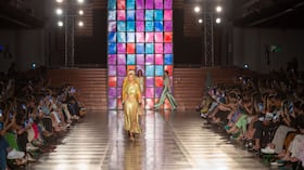 Historias hechas a mano de Juan Pablo Socarrás, la pasarela inaugural de Colombiamoda 2022.