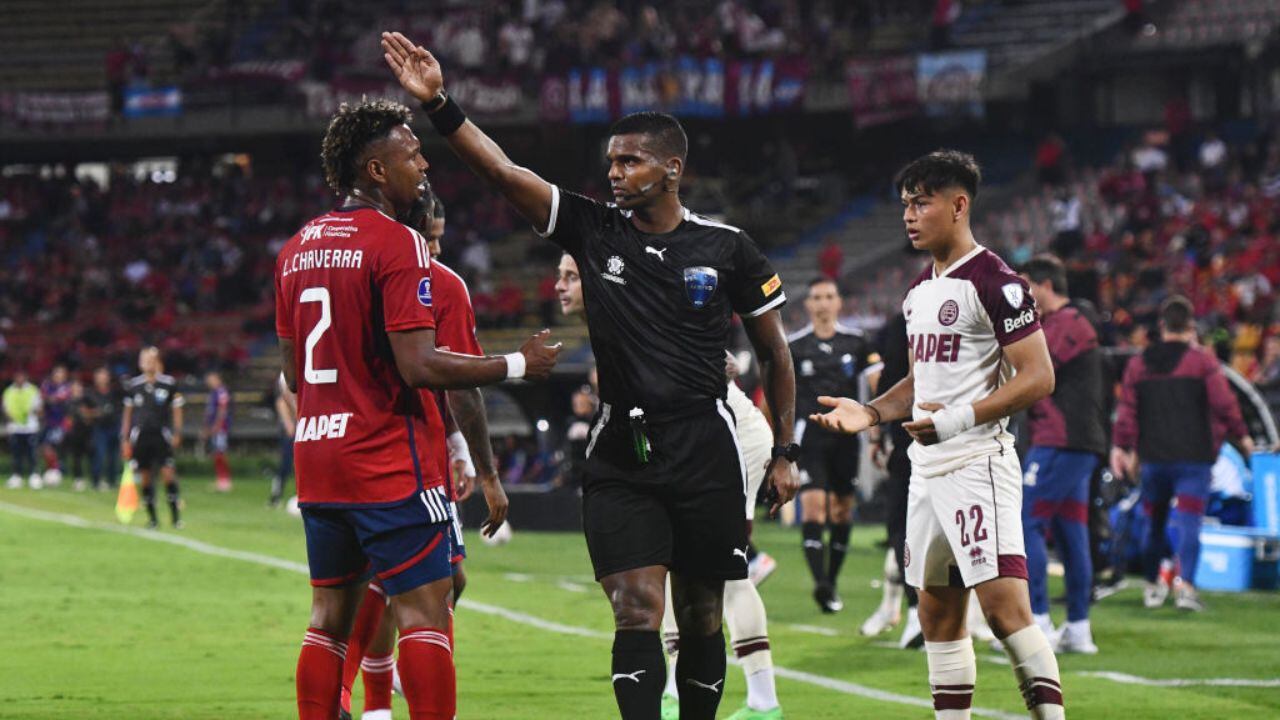 DIM y Lanús por Sudamericana.