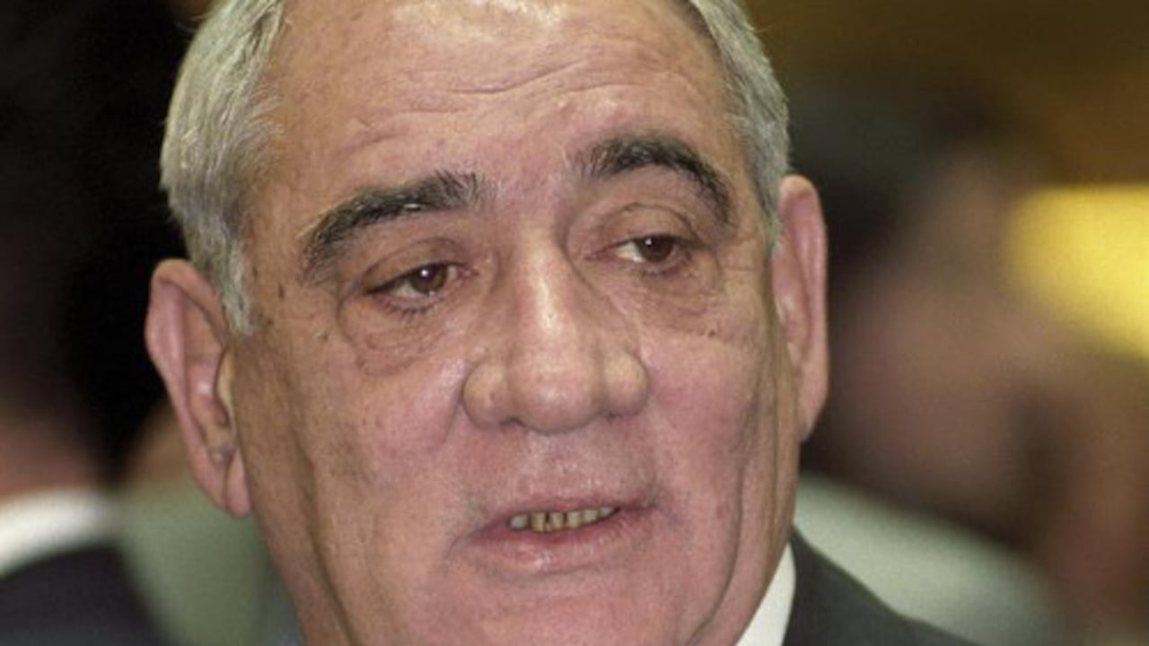 Fotografía de archivo del 25 de marzo de 1998 del presidente de El Corte Inglés, Isidoro Álvarez, que ha fallecido después de que fuera ingresado el pasado miércoles afectado por una insuficiencia respiratoria.