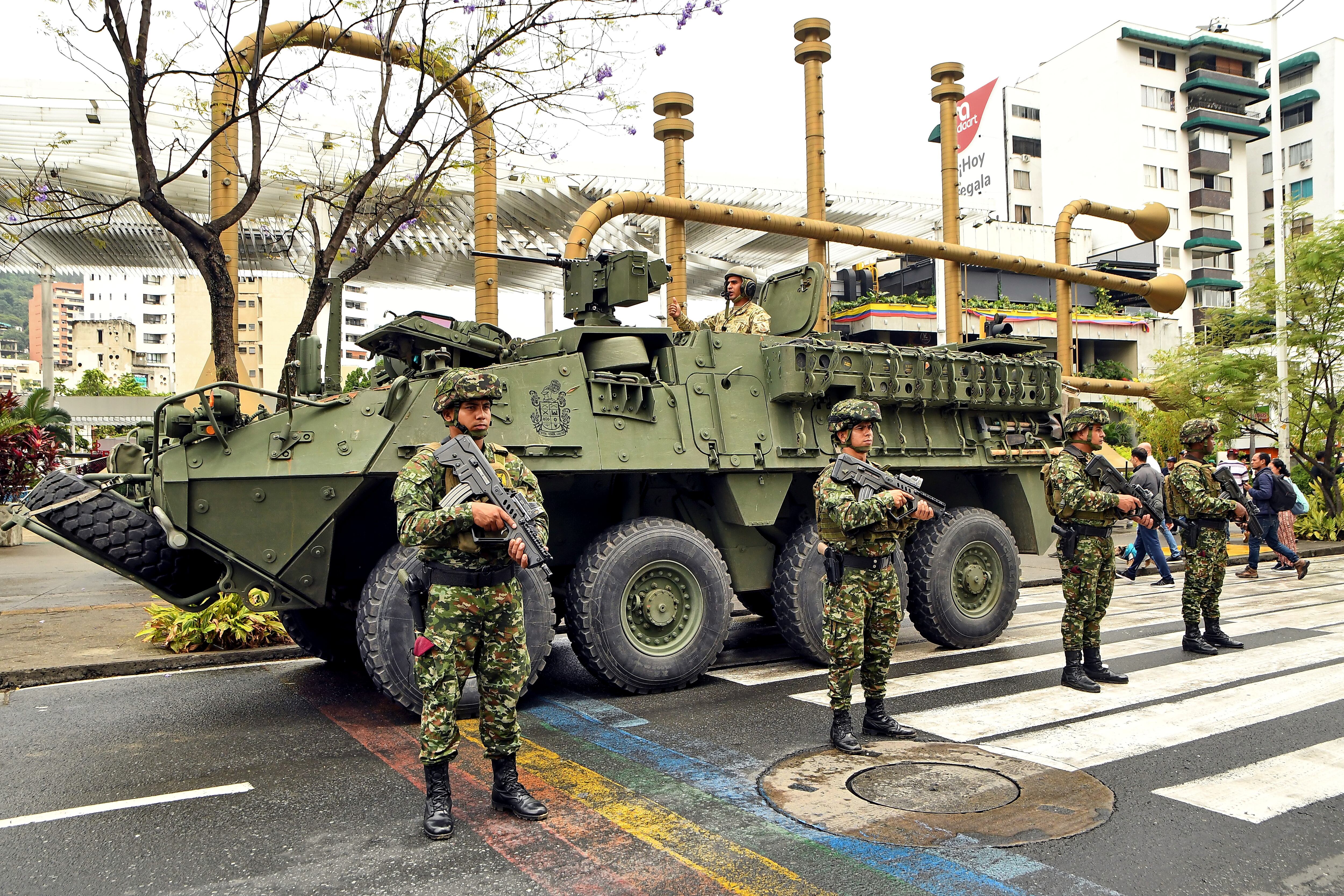 Los vehículos blindados LAV III o llamados gladiadores, ya hacen presencia en la ciudad reforzando los dispositivos de seguridad como antesala a este gran evento mundial de la biodiversidad. COP16 Fotos Wirman Rios, Octu 10 de 2024, EL PAIS