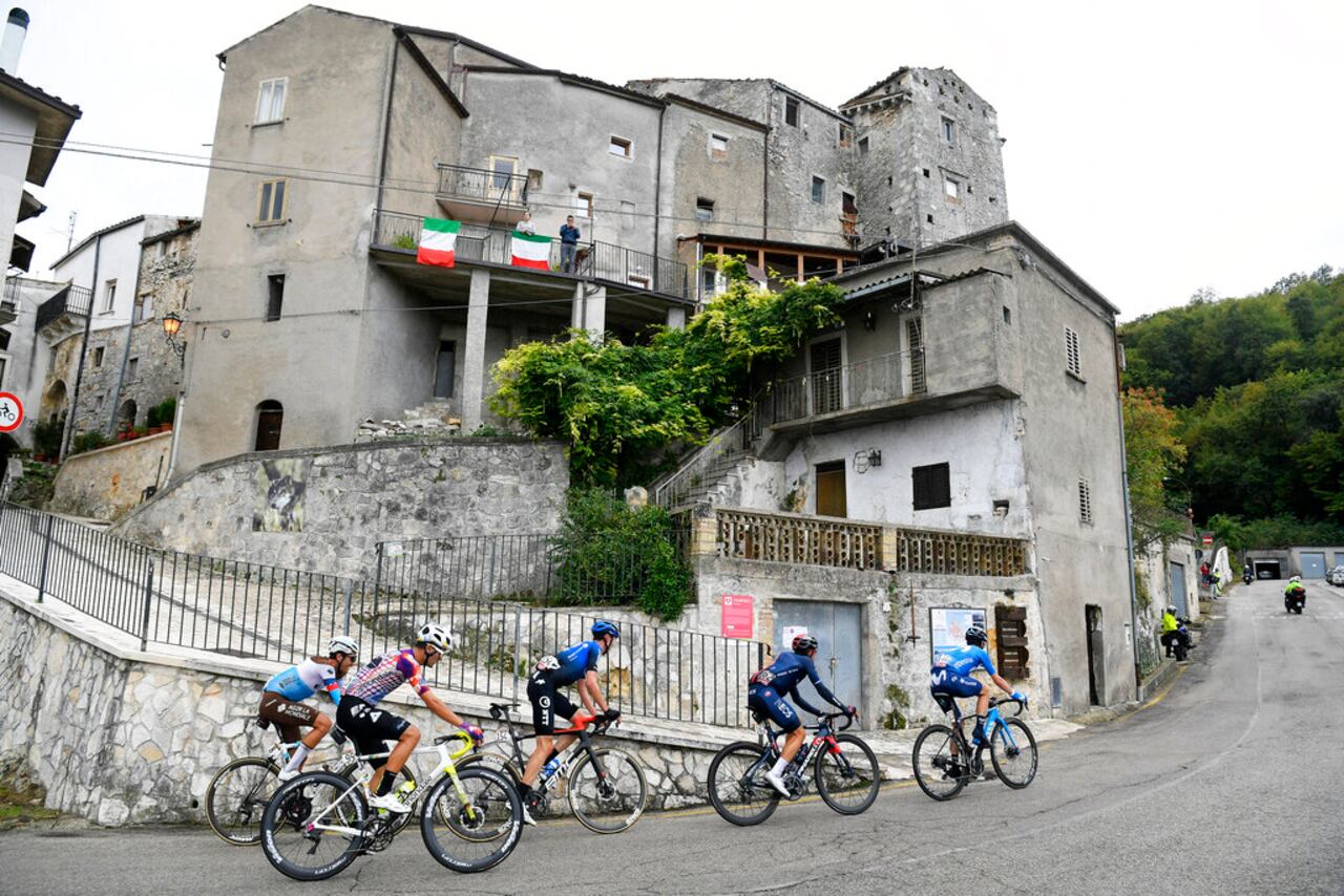 Cyclists ride during the ninth stage of the Giro d'Italia cycling race from San Salvo to Roccaraso, Italy, Sunday, Oct. 11, 2020. (Fabio Ferrari/LaPresse via AP)