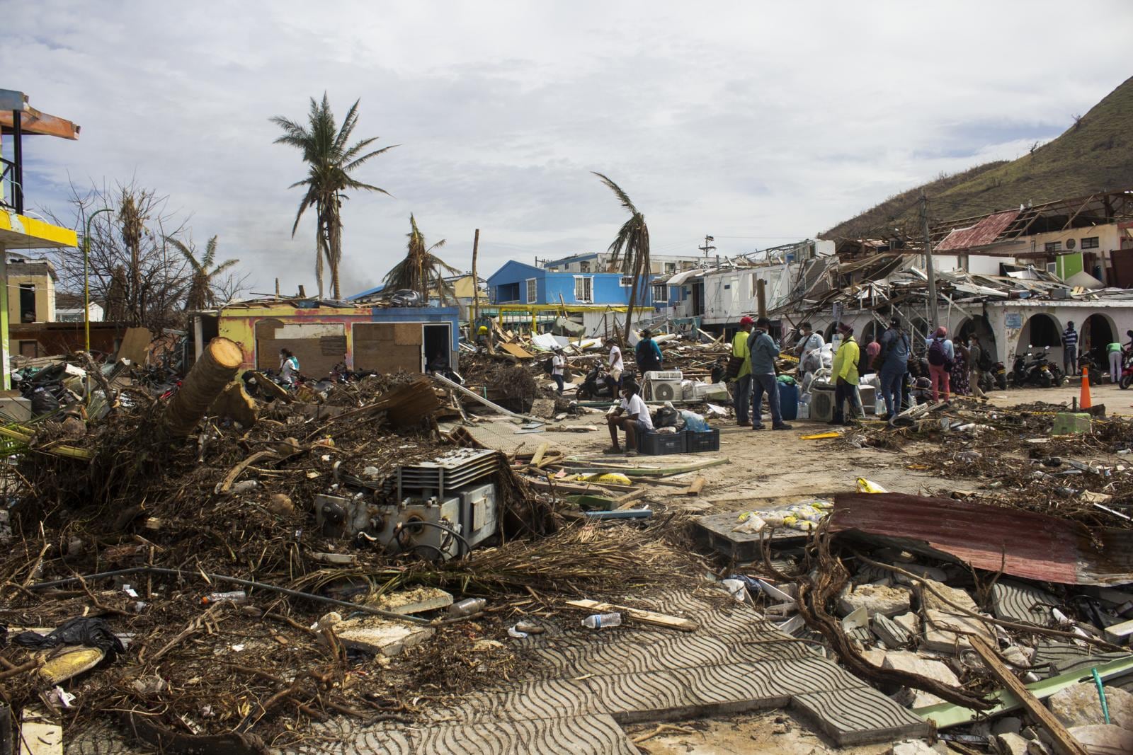 En el 2020 se reportaron 14 huracanes y múltiples incendios forestales de grandes magnitudes. Entre tanto, el sector asegurador sufrió una rebaja en su calificación, pero sin llegar a niveles de preocupación.
